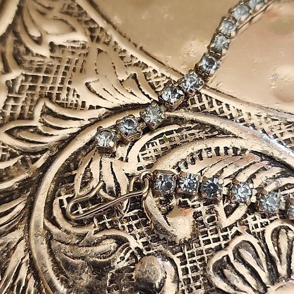 Vintage Ice & Cobalt Blue Rhinestone Necklace & Earrings on Silver Tone Setting - Picture 15 of 16